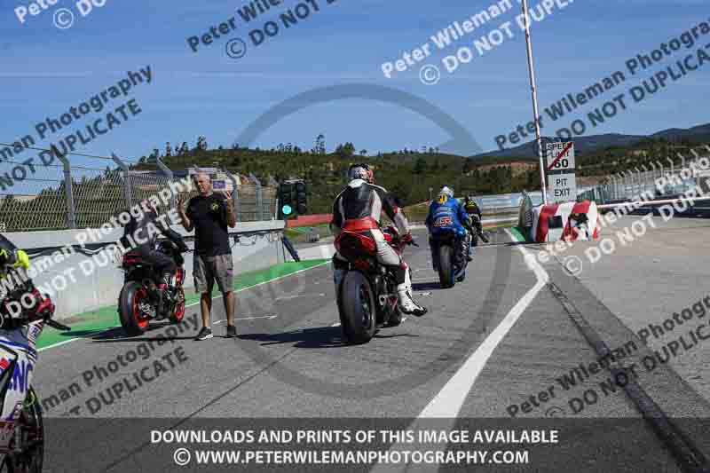 motorbikes;no limits;peter wileman photography;portimao;portugal;trackday digital images